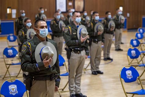 Chp academy - Last year, 502 new CHP officers were sworn in and so far this year, 200 new officers have been sworn in. Of those who graduated from the CHP Academy, 62 cadets …